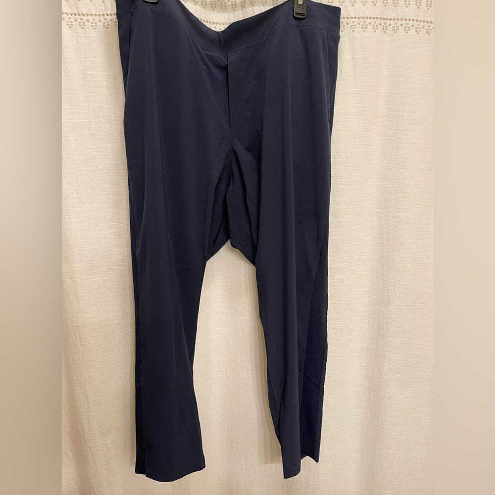 Athleta Brooklyn Ankle Pants Navy Blue Like New!